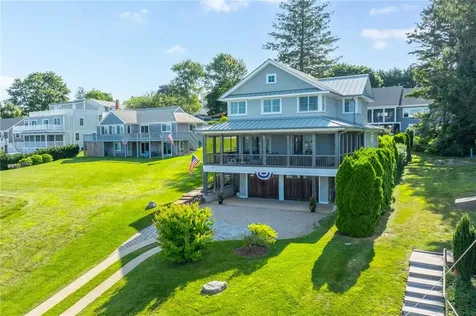 41 Conanicut Road Narragansett RI 02882