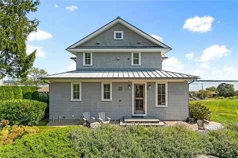 41 Conanicut Road Narragansett RI 02882