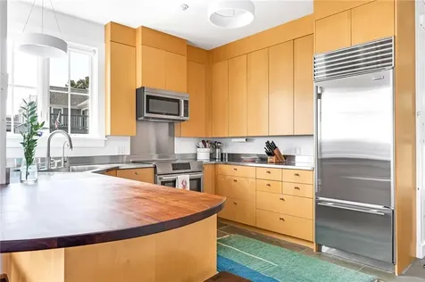 41 Conanicut Road Narragansett RI 02882