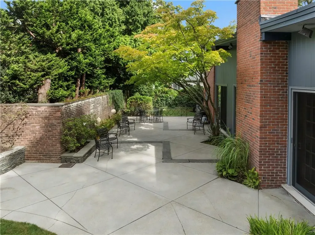 400 Blackstone Boulevard Providence RI 02906