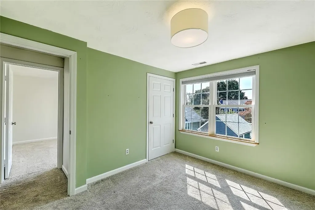 301 Rochambeau Avenue Providence RI 02906