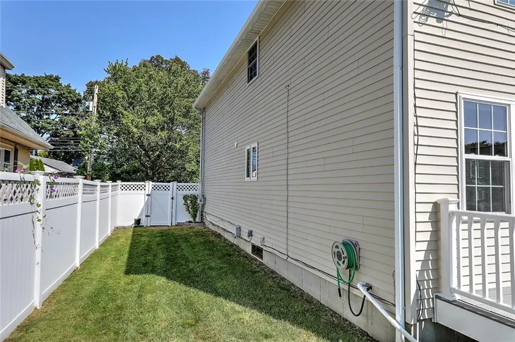 301 Rochambeau Avenue Providence RI 02906