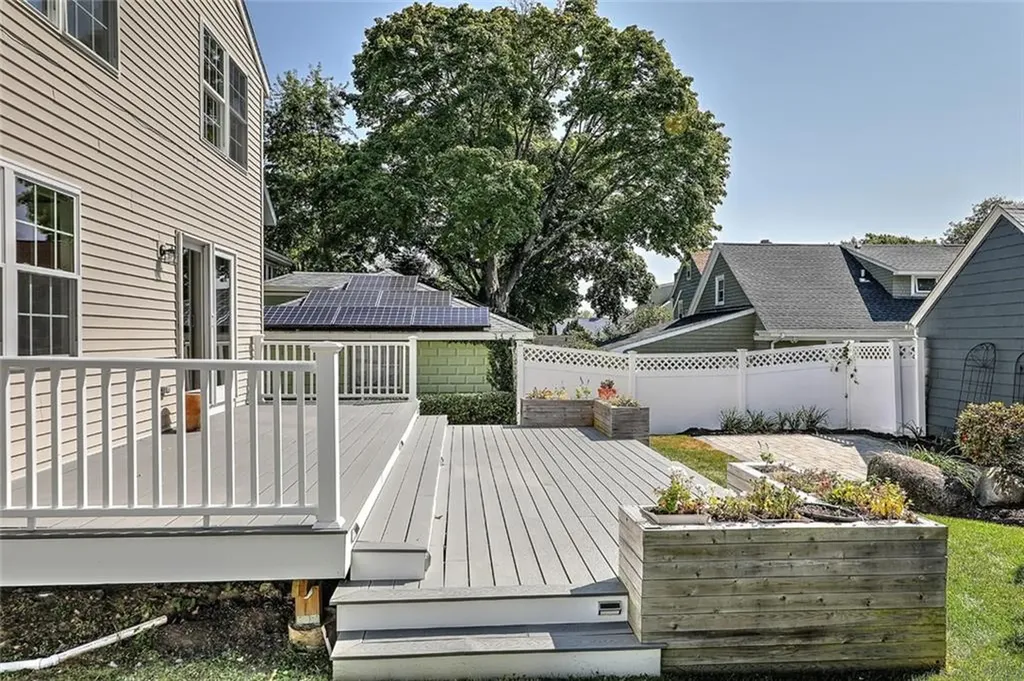 301 Rochambeau Avenue Providence RI 02906