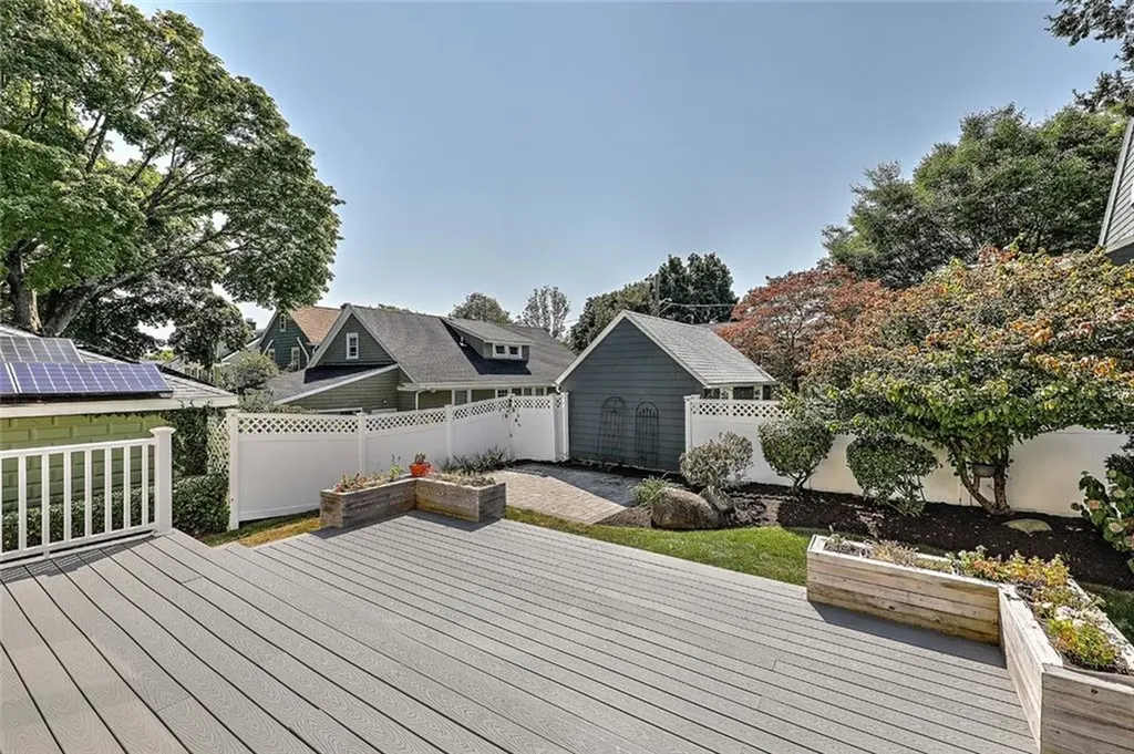 301 Rochambeau Avenue Providence RI 02906