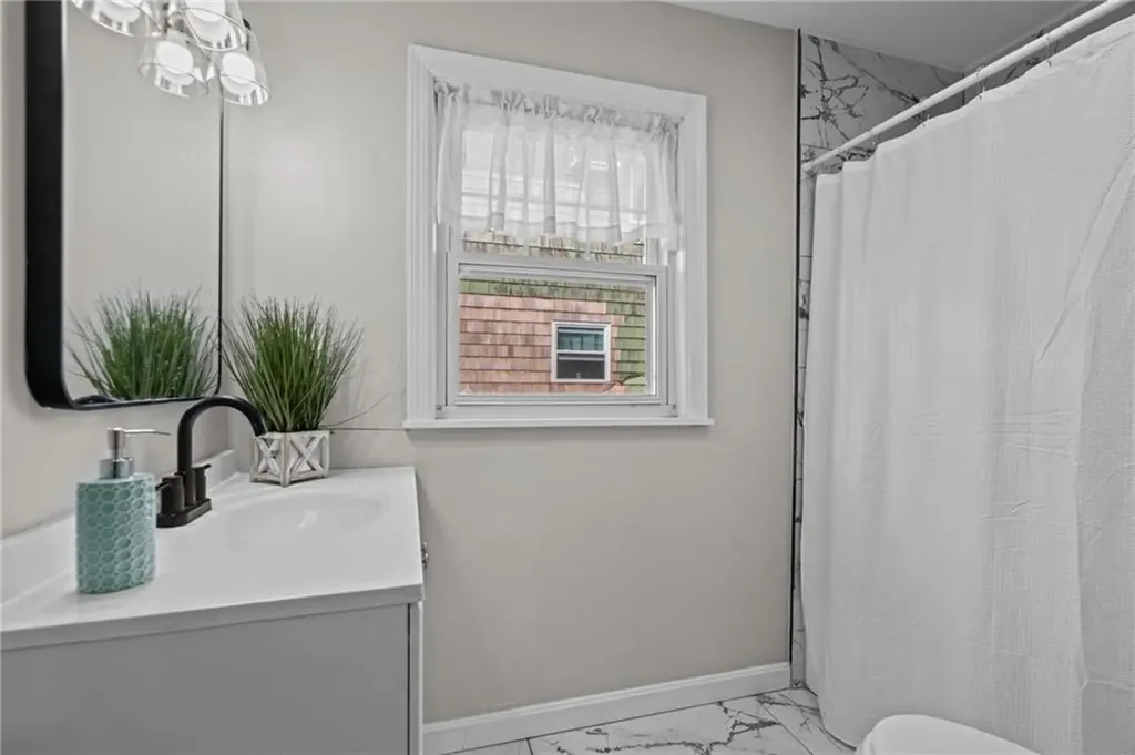 669 York Avenue Pawtucket RI 02861