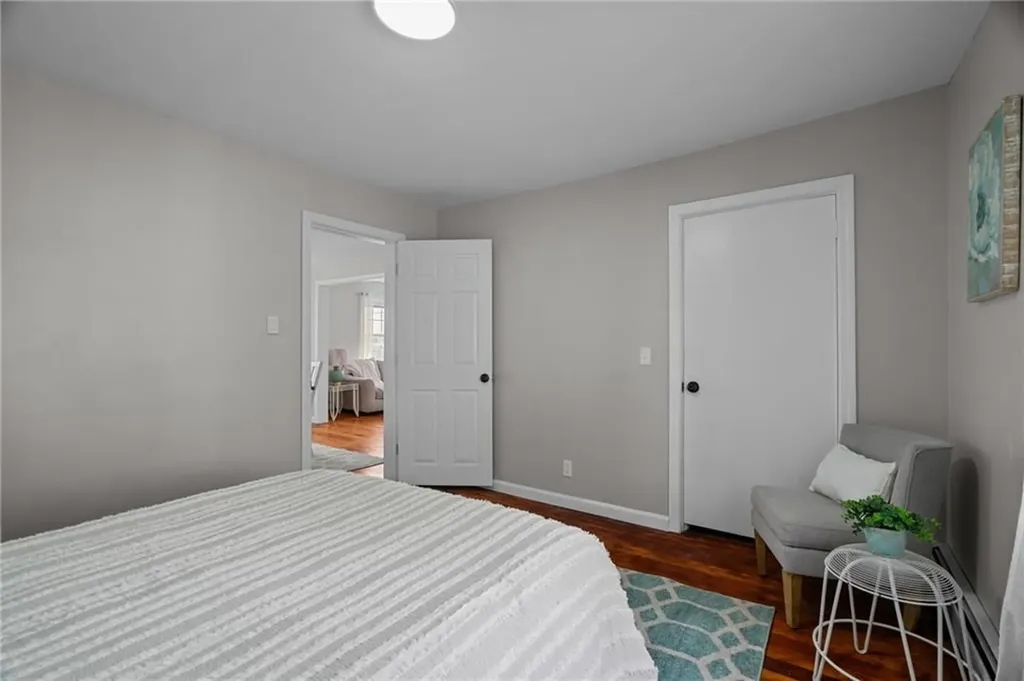 669 York Avenue Pawtucket RI 02861