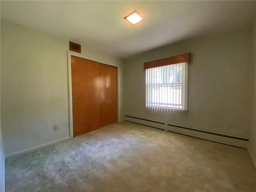 8 Fatima Drive North Providence RI 02904