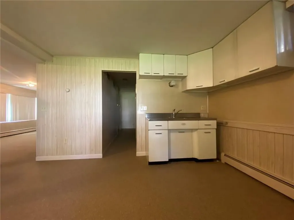 8 Fatima Drive North Providence RI 02904