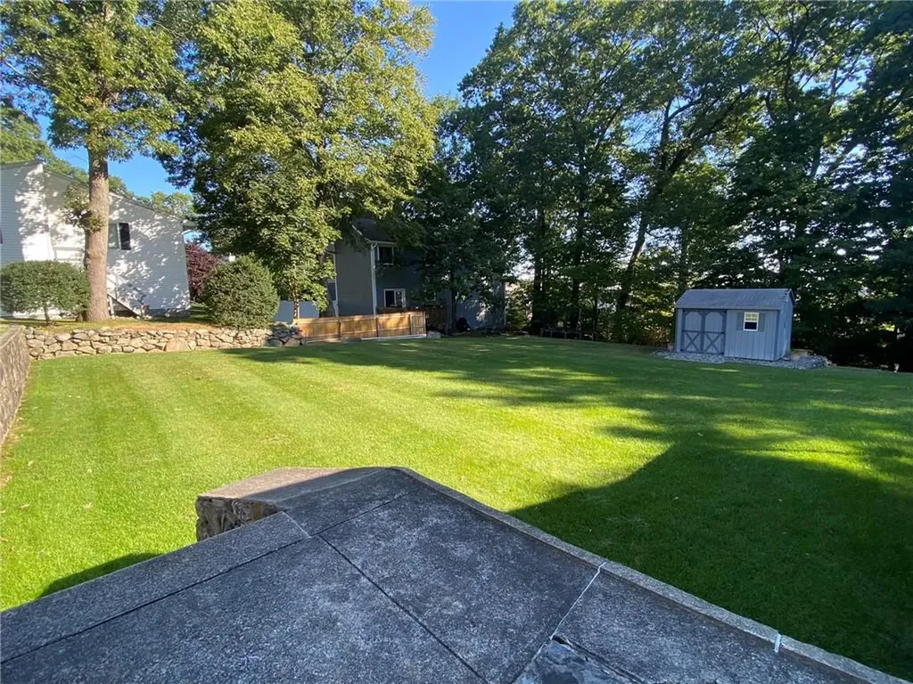 8 Fatima Drive North Providence RI 02904