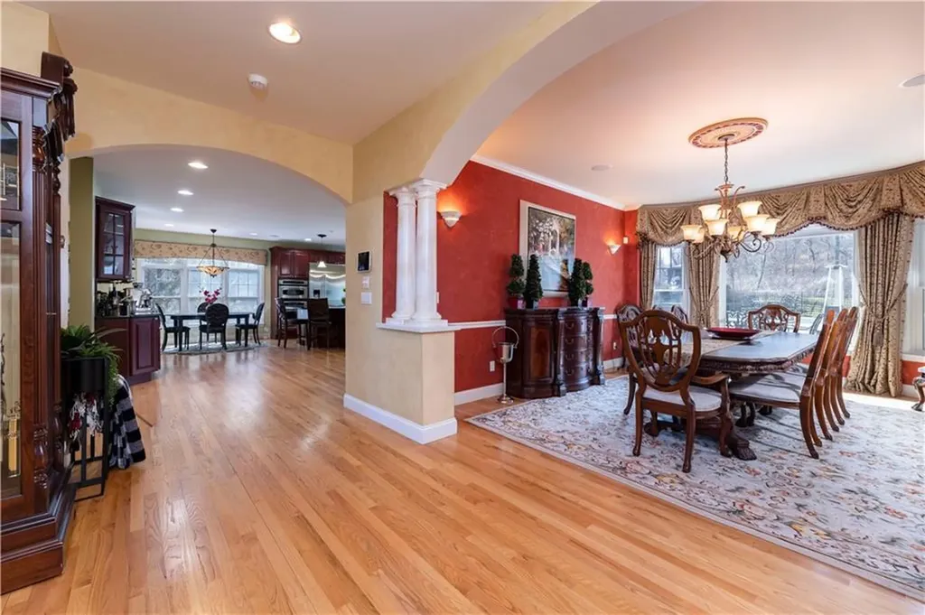 383 Ocean Road Narragansett RI 02882