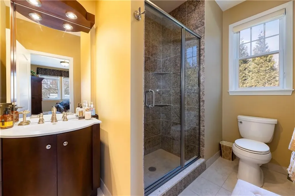 383 Ocean Road Narragansett RI 02882
