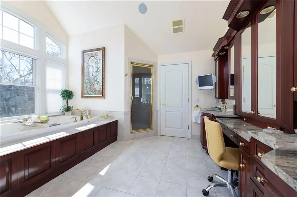 383 Ocean Road Narragansett RI 02882