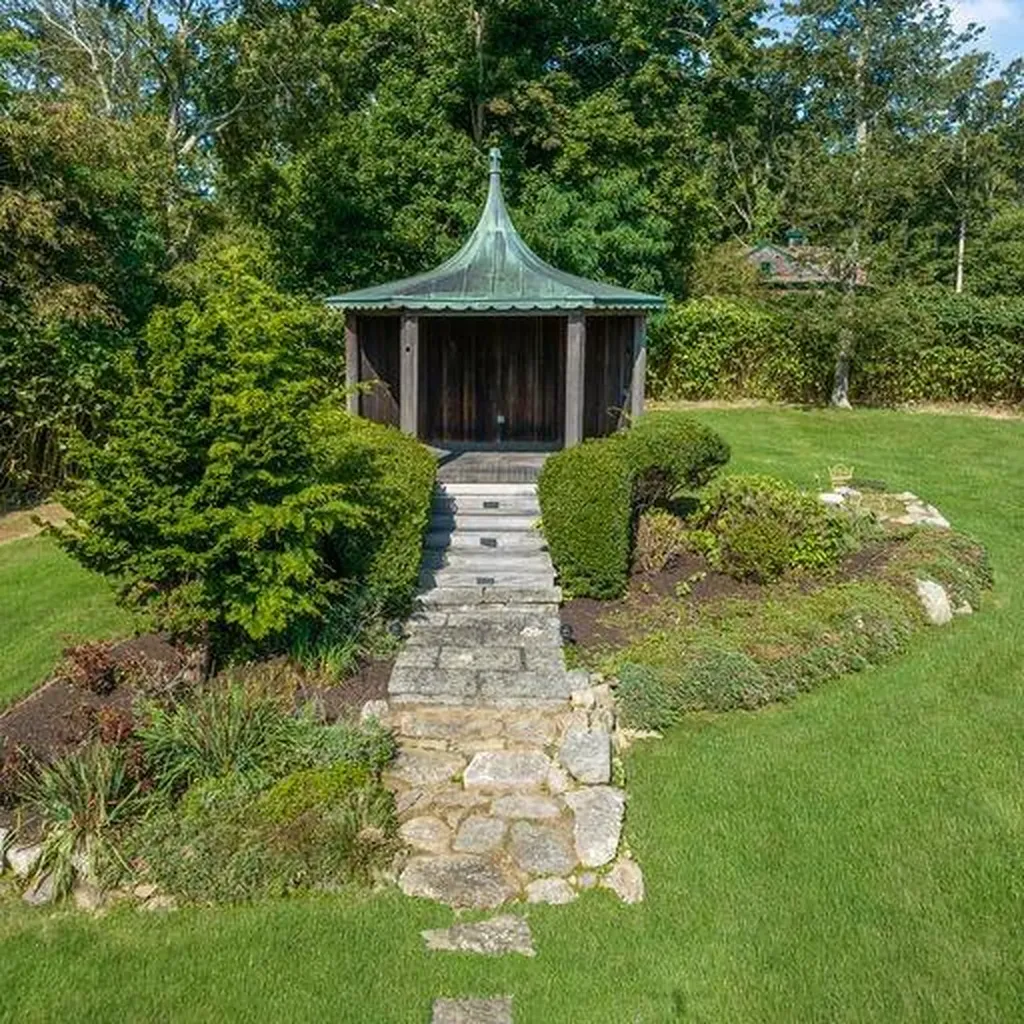 383 Ocean Road Narragansett RI 02882