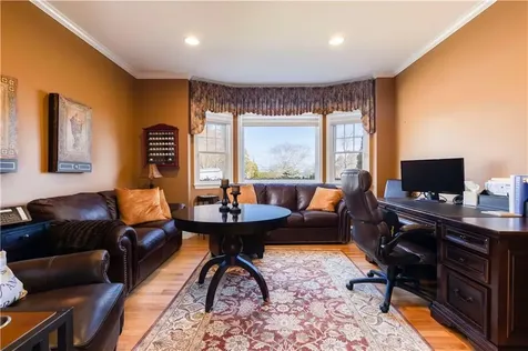 383 Ocean Road Narragansett RI 02882