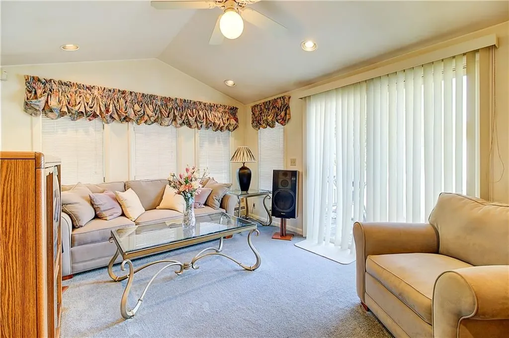 57 Pearl Avenue North Providence RI 02904