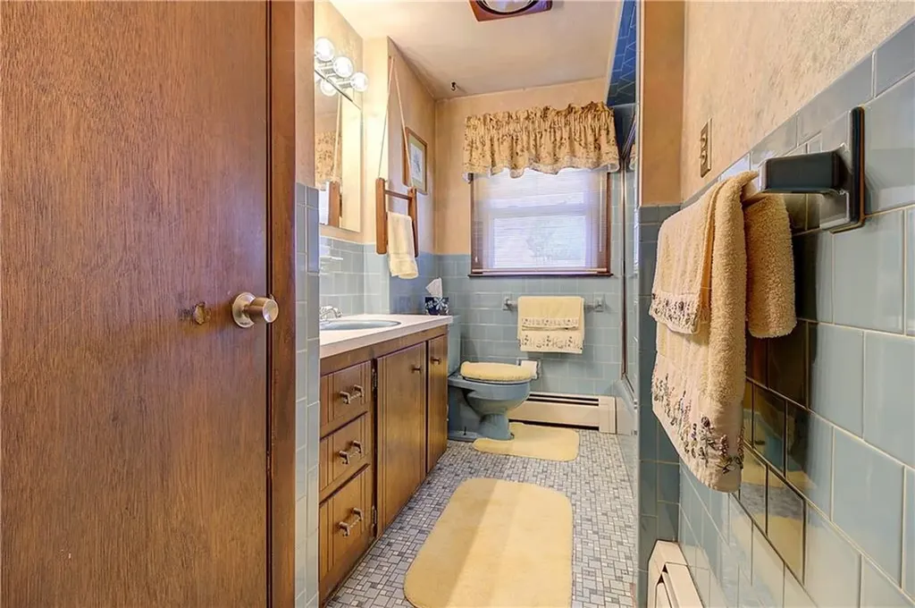 57 Pearl Avenue North Providence RI 02904