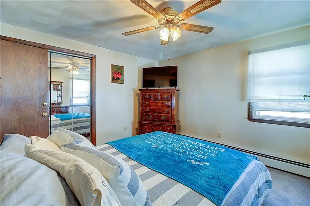 57 Pearl Avenue North Providence RI 02904