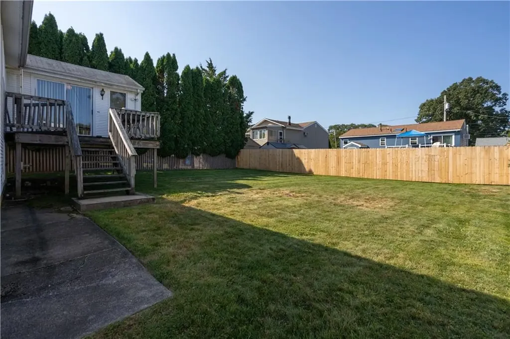 57 Pearl Avenue North Providence RI 02904