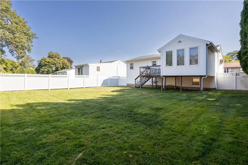 57 Pearl Avenue North Providence RI 02904