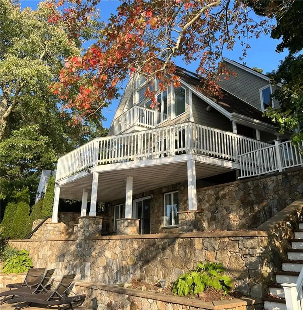 242 Shady Valley Road Coventry RI 02816