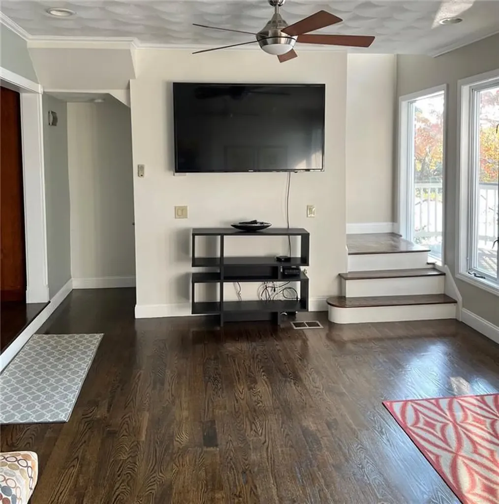 242 Shady Valley Road Coventry RI 02816