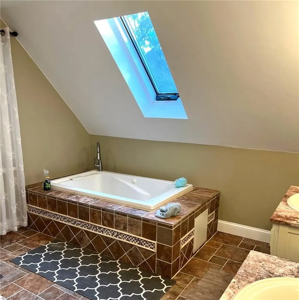 242 Shady Valley Road Coventry RI 02816
