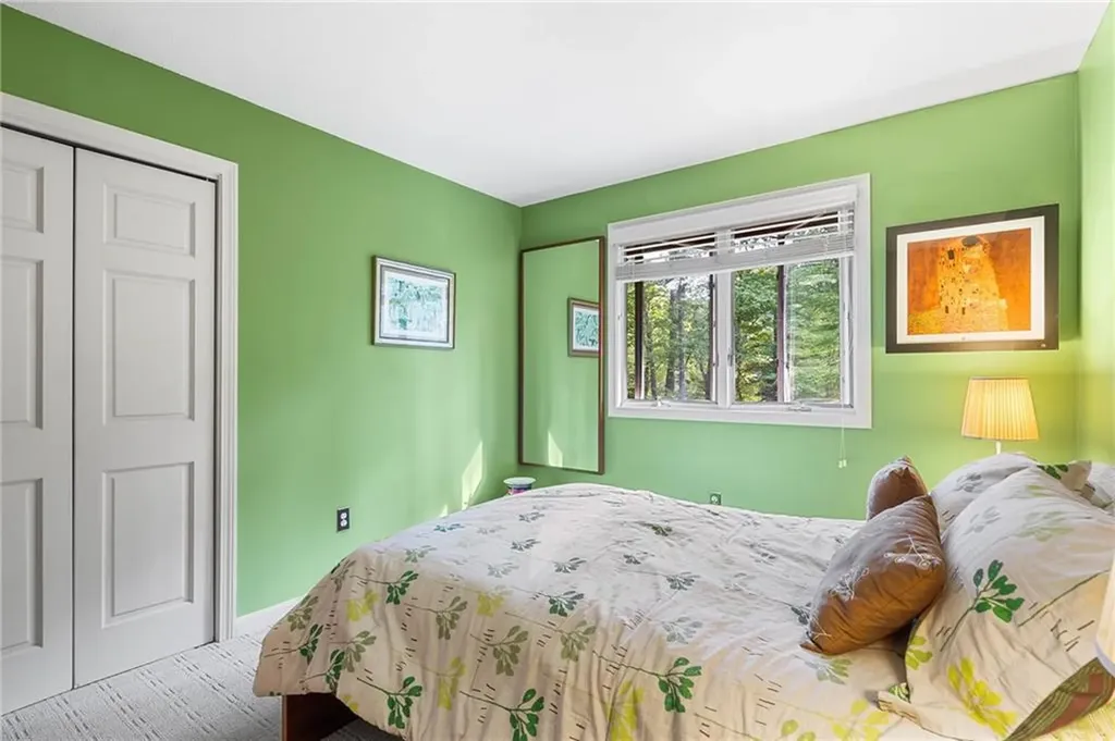70 Mettatuxet Road Narragansett RI 02882