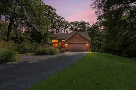 70 Mettatuxet Road Narragansett RI 02882