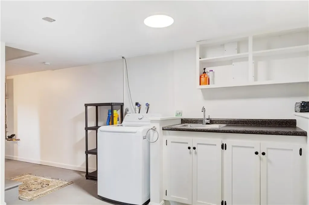 69 Sherry Avenue Bristol RI 02809