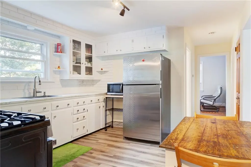 69 Sherry Avenue Bristol RI 02809