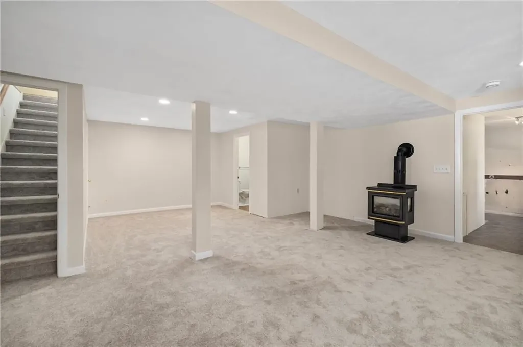 36 Wesleyan Avenue Coventry RI 02816