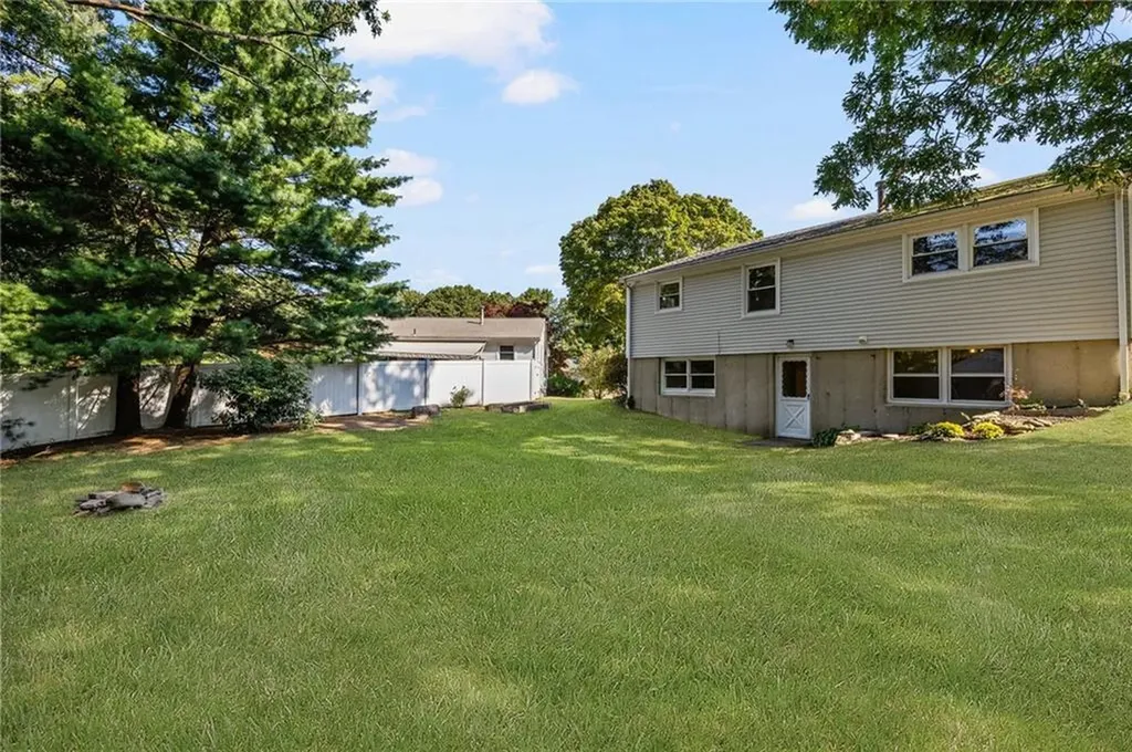 36 Wesleyan Avenue Coventry RI 02816
