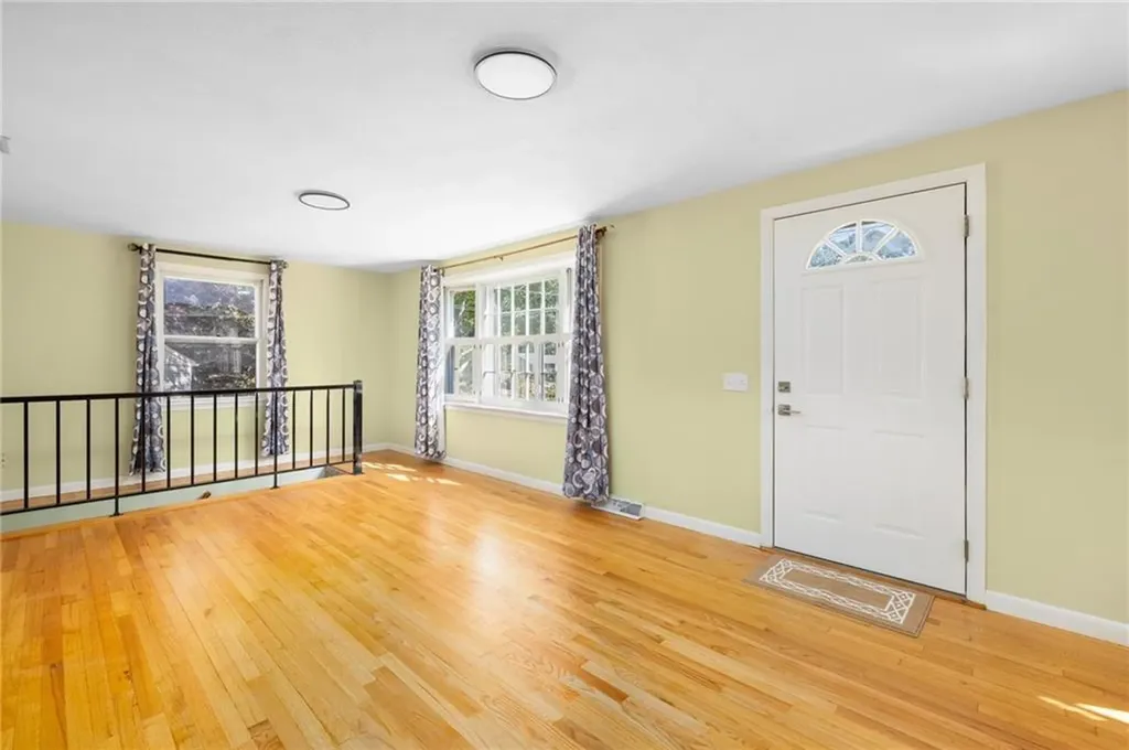 36 Wesleyan Avenue Coventry RI 02816