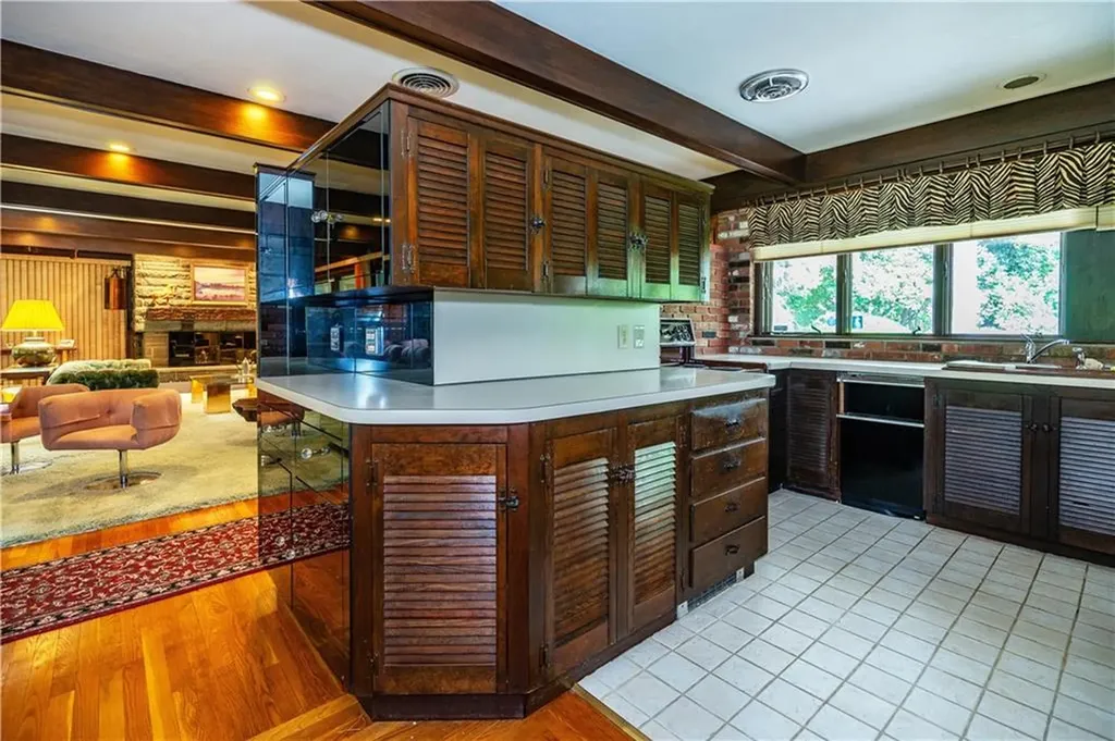 16 East Hill Drive Cranston RI 02920