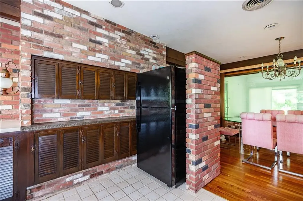 16 East Hill Drive Cranston RI 02920