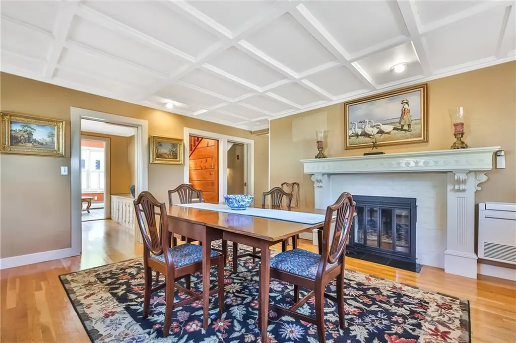 7 Annandale Terrace Newport RI 02840