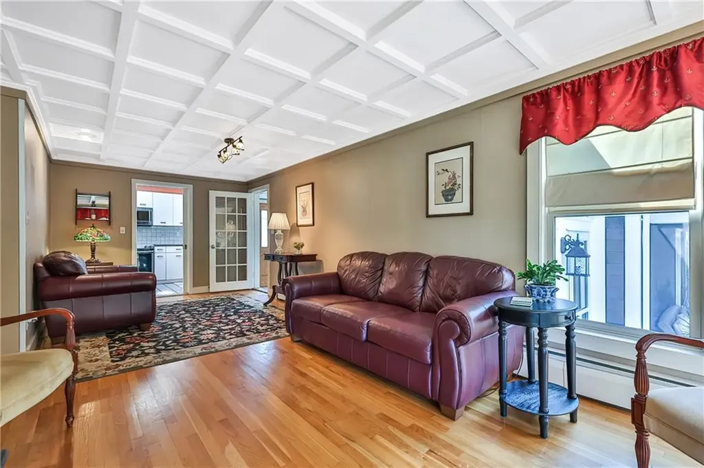 7 Annandale Terrace Newport RI 02840