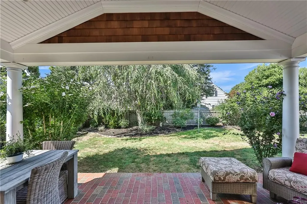 7 Annandale Terrace Newport RI 02840