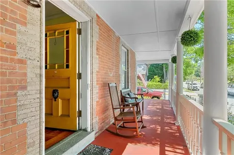 496 Broadway Newport RI 02840