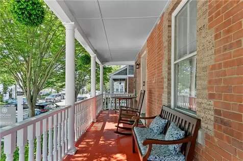 496 Broadway Newport RI 02840