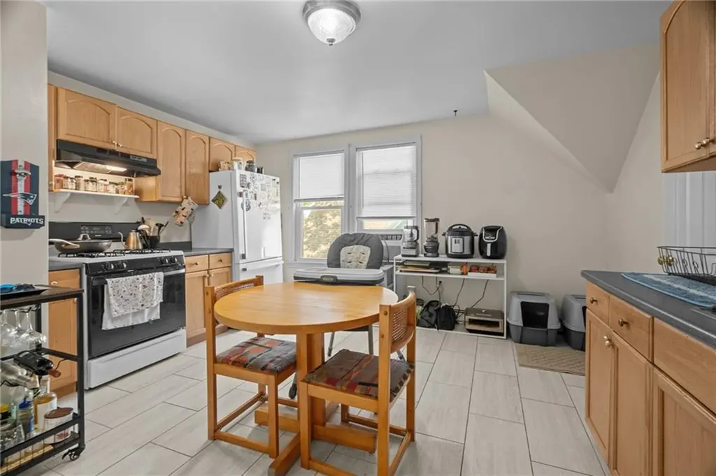 365 Summer Street Woonsocket RI 02895