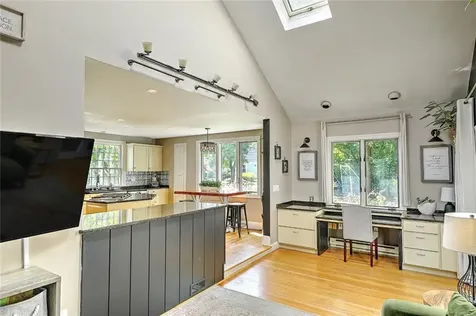 5 Telford Road Barrington RI 02806