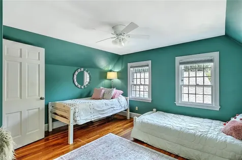 5 Telford Road Barrington RI 02806