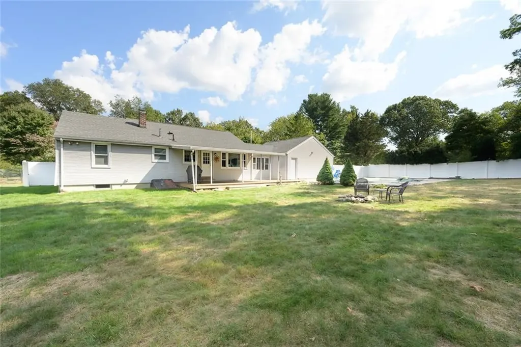 1 Thomas Drive Lincoln RI 02865