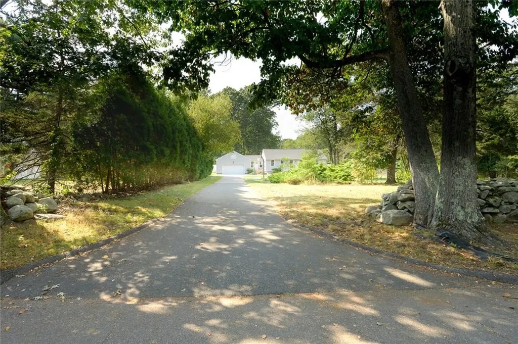 1 Thomas Drive Lincoln RI 02865