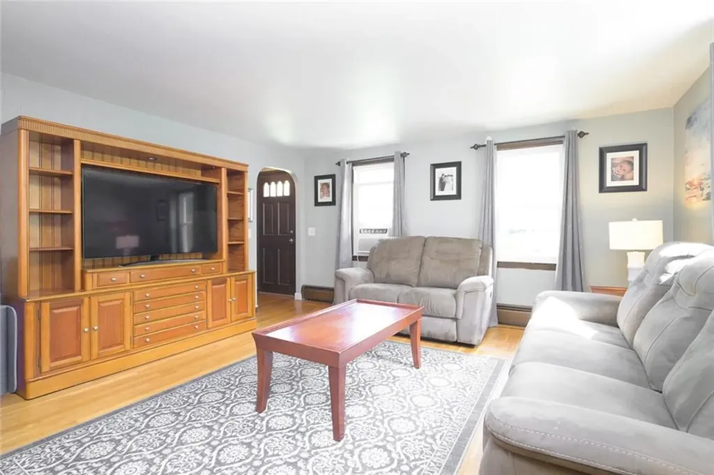 1 Thomas Drive Lincoln RI 02865