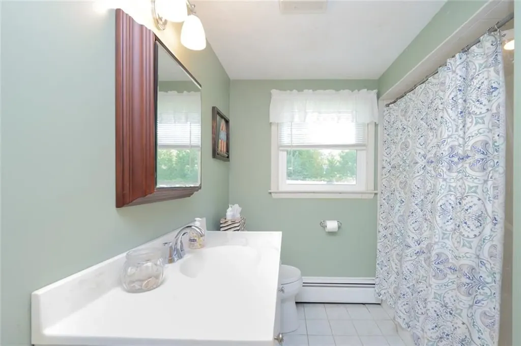 1 Thomas Drive Lincoln RI 02865