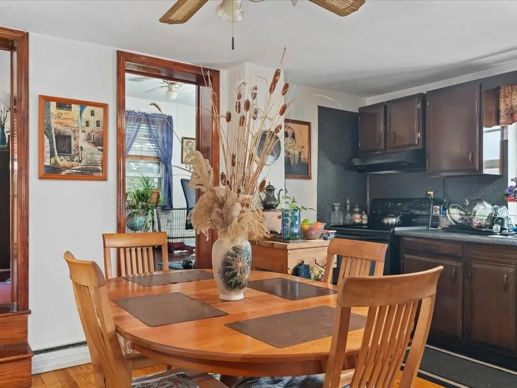 192 Leonard Avenue East Providence RI 02914
