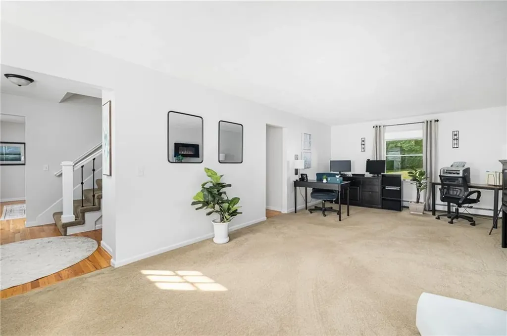 120 Kimberly Lane Cranston RI 02921