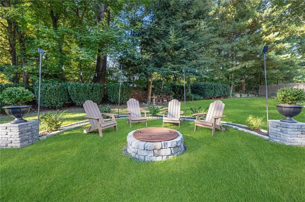 120 Kimberly Lane Cranston RI 02921